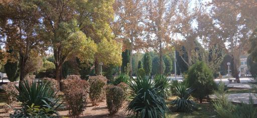 عکس باغ غدیر اصفهان