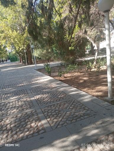 عکس باغ غدیر اصفهان