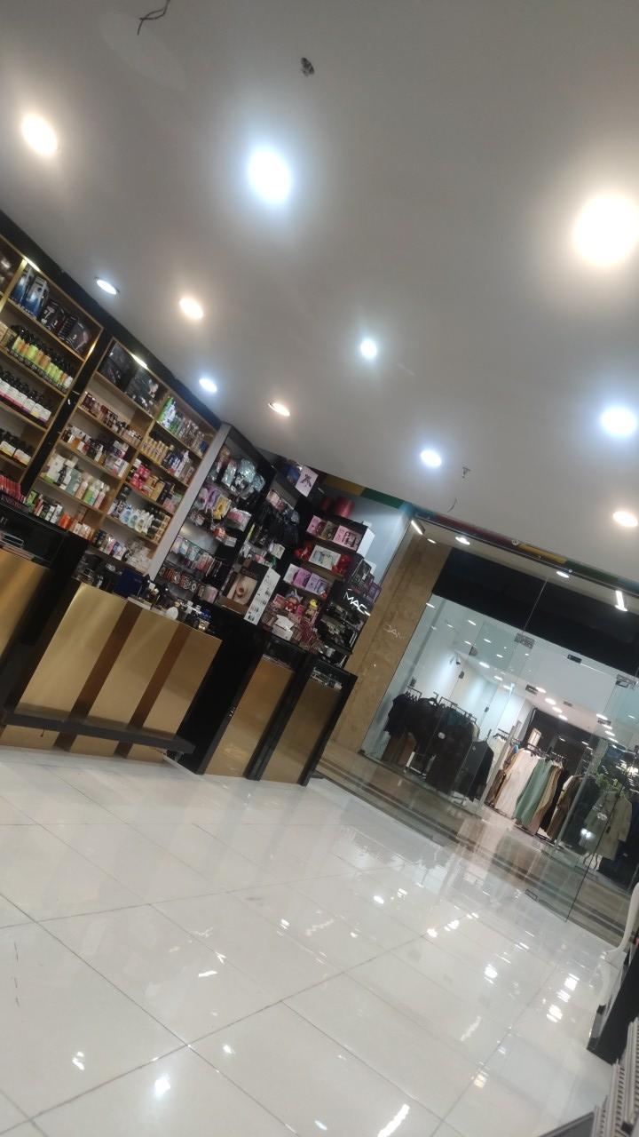 عکس لوازم آرایشی بهداشتی ماتیک 