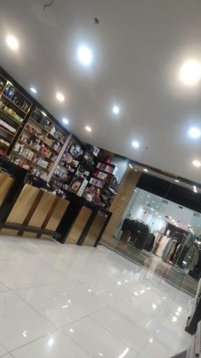 عکس لوازم آرایشی بهداشتی ماتیک 