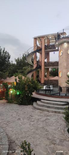 عکس عمارت نیما