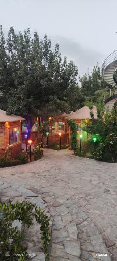 عکس عمارت نیما