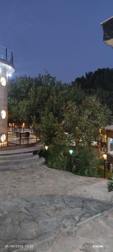 عکس عمارت نیما