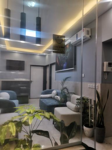 عکس کلینیک زیبایی دکتر رهنما