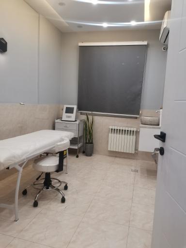 عکس کلینیک زیبایی دکتر رهنما
