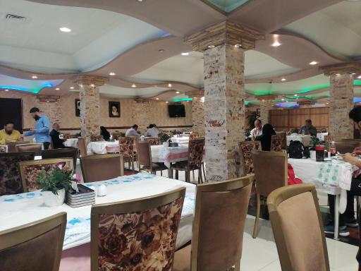 عکس تالار پذیرایی گل یاس