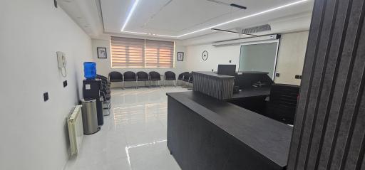 عکس مطب دکتر بابک هاشمی پور جراح شانه و آرنج