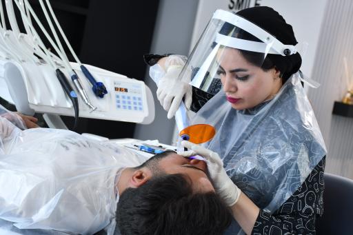 عکس کلینیک دندانپزشکی زیبایی دکتر لیلا طباطبایی