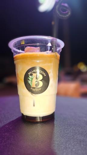 عکس کافه بلو مون