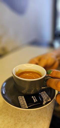 عکس کافه بلو مون