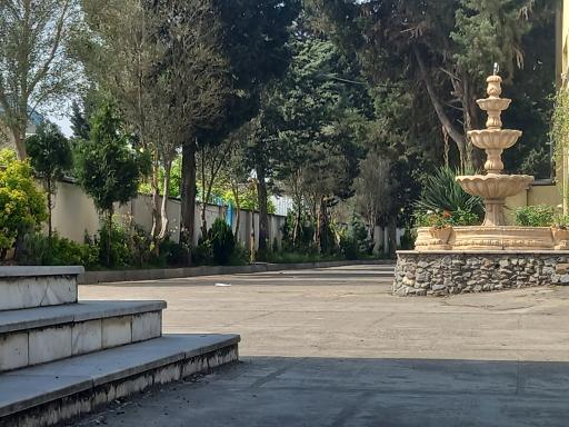 عکس دبیرستان پسرانه شهیدبهشتی متوسطه اول 