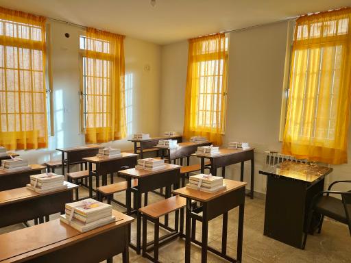 عکس دبیرستان نیک دخت