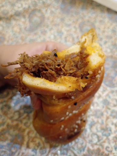 عکس ریحون تنوری