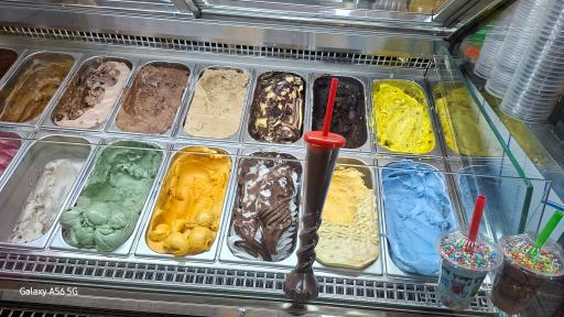 عکس بستنی خان