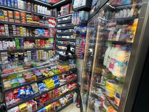 عکس  مقدم مارکت