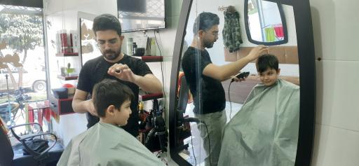 عکس پیرایش عصر مو