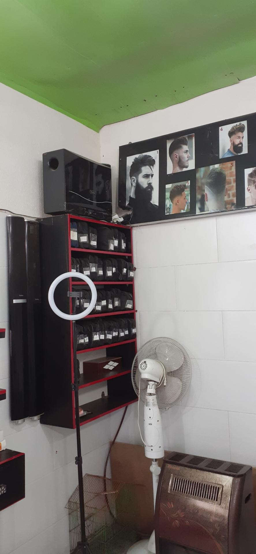 عکس پیرایش عصر مو