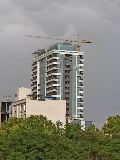 عکس برج اسپادانا