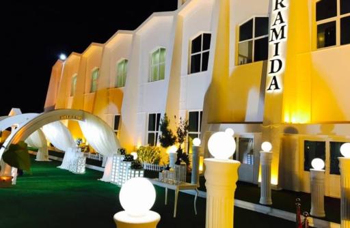 عکس هتل و رستوران پارامیدا