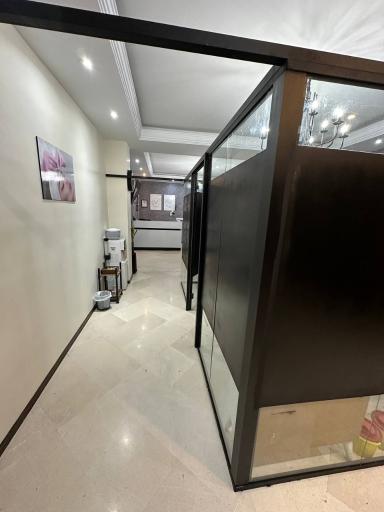 عکس کلینیک زیبایی مهر