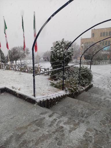 عکس دبیرستان فرزانگان