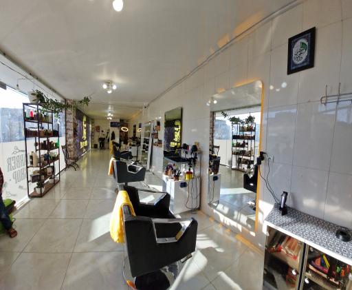 عکس آرایشگاه مردانه barbershop