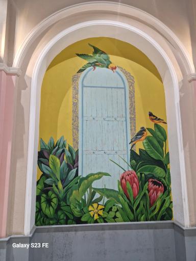 عکس مجتمع تجاری نیایش مال