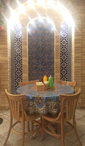 عکس مجتمع تجاری نیایش مال