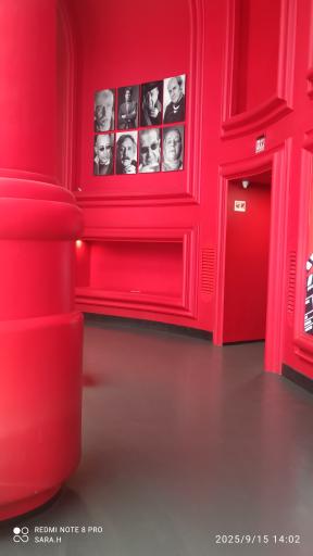 عکس مجتمع تجاری نیایش مال