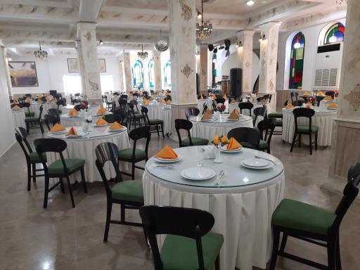 عکس رستوران موزیکال بهشت شاندیز 