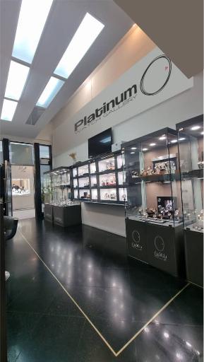 عکس گالری ساعت پلاتین