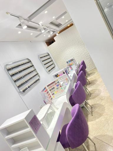 عکس سالن زیبایی یاس 