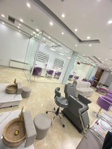 عکس سالن زیبایی یاس 