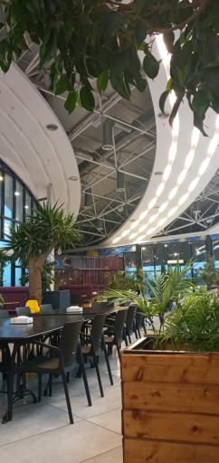 عکس رستوران بزرگ ابراهیم