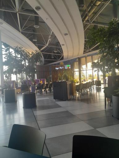 عکس رستوران بزرگ ابراهیم