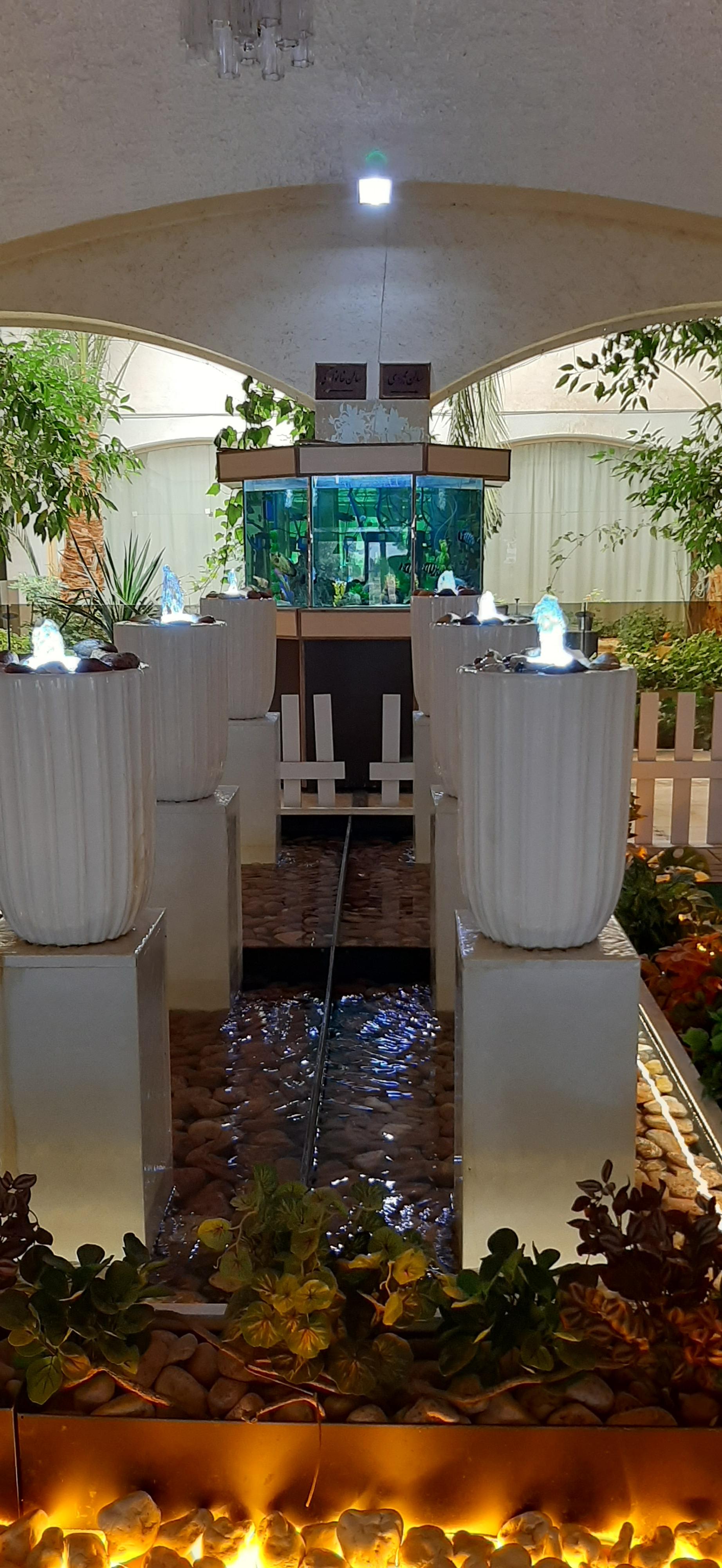 عکس مجتمع  پذیرایی و سالن غذاخوری پرواز