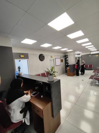 عکس درمانگاه شبانه روزی التیام