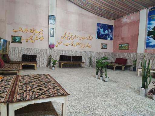 عکس گلابگیری وسفره خانه جلوه شب..شاطری