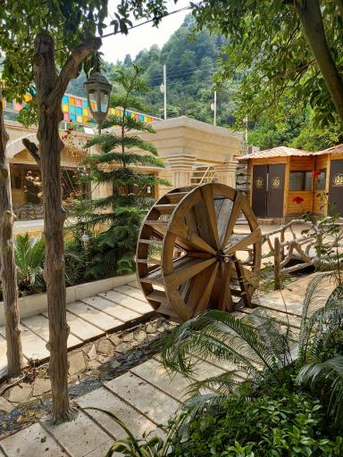 عکس کافه رستوران قلعه