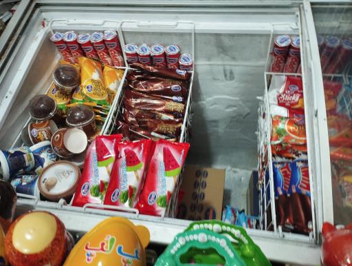 عکس سوپر مارکت شندی