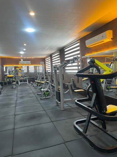 باشگاه بدنسازی دکتر فیت