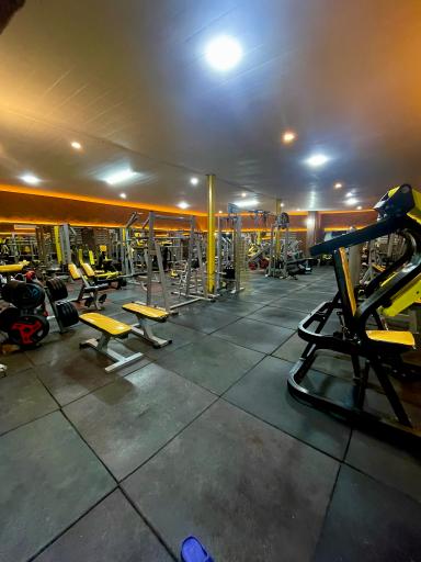 باشگاه بدنسازی دکتر فیت