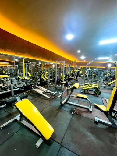 عکس باشگاه بدنسازی دکتر فیت