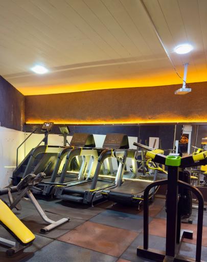 عکس باشگاه بدنسازی دکتر فیت