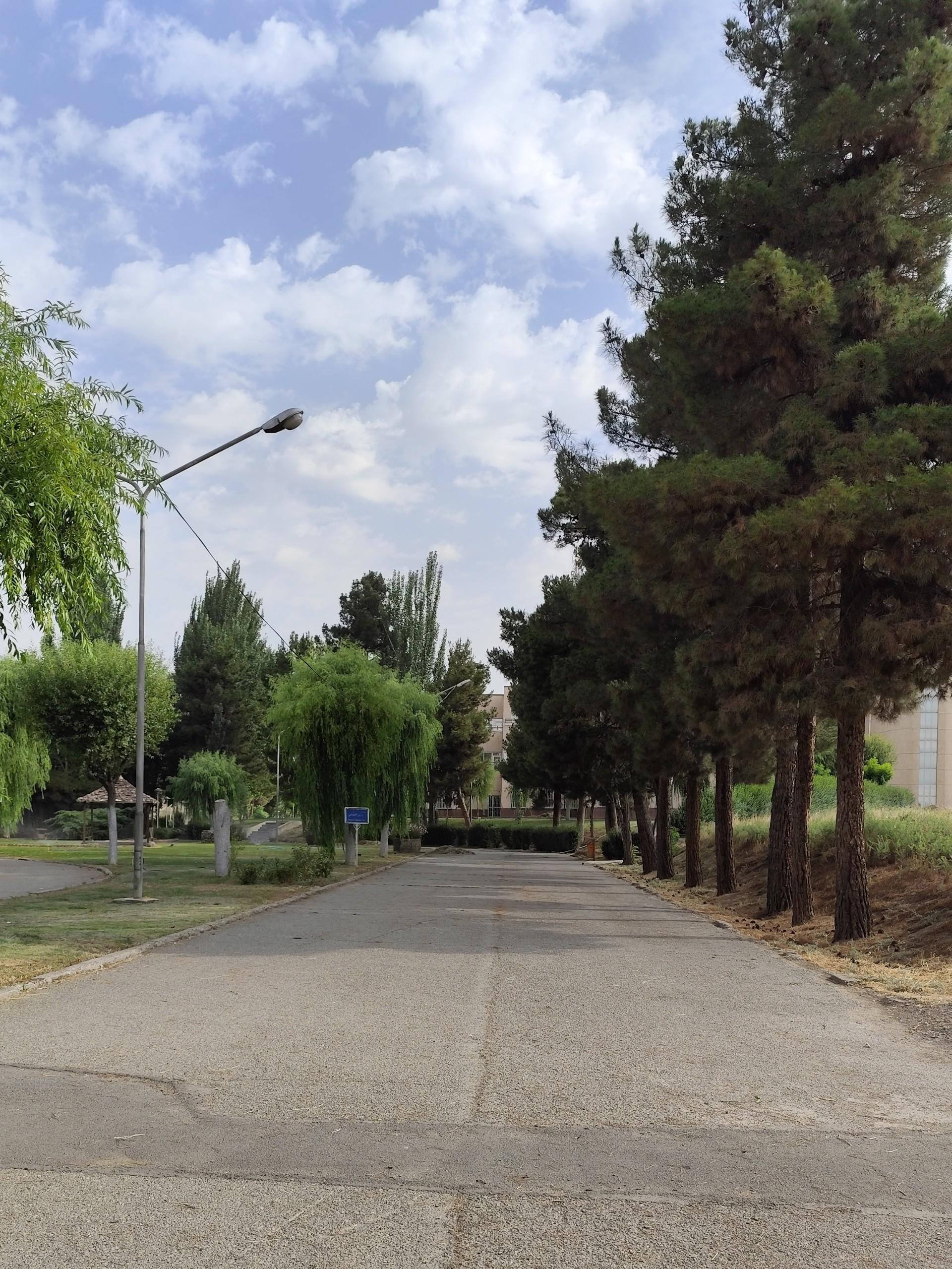 عکس دانشگاه خوارزمی واحد کرج