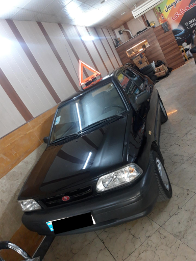 عکس نمایشگاه اتومبیل سعدی 