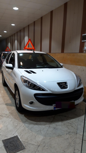 عکس نمایشگاه اتومبیل سعدی 