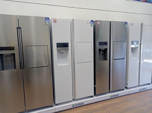 عکس فروشگاه زنجیره ای اسنوا