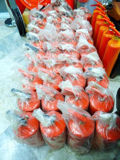 عکس فروشگاه کالای ایمنی و آتش نشانی نوین