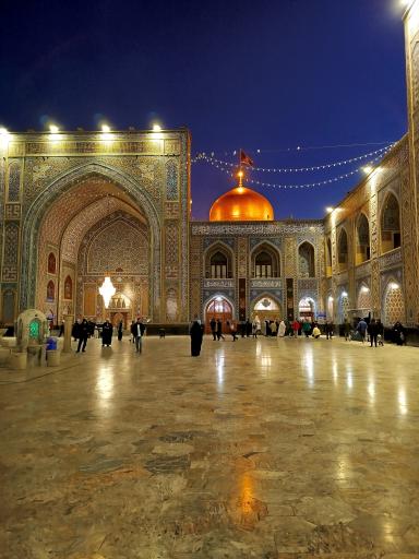 عکس پنجره فولاد صحن گوهرشاد